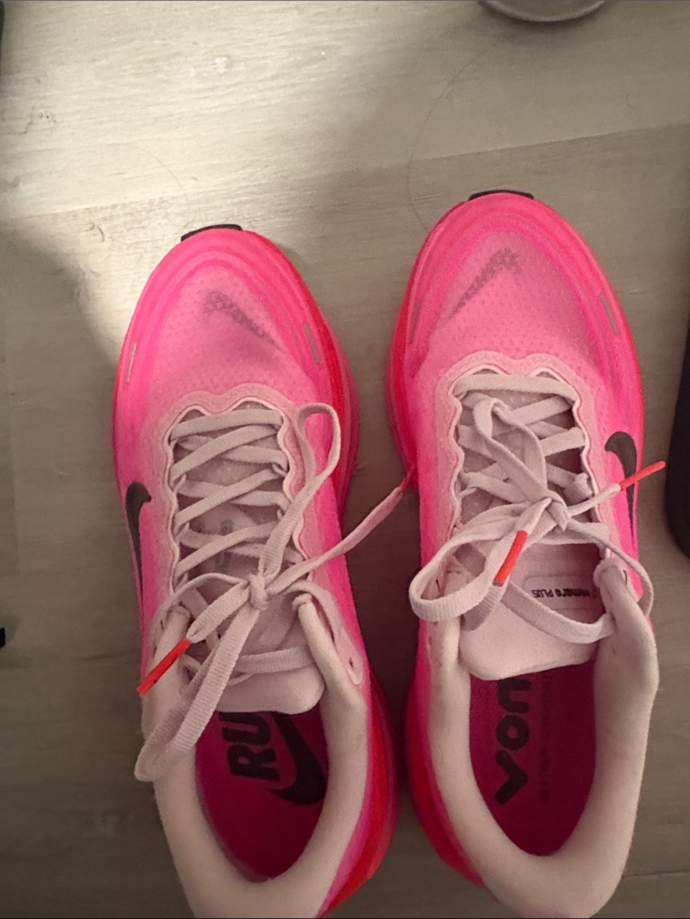 Nike Women’s Hot Pink & Black Running Sneakers
